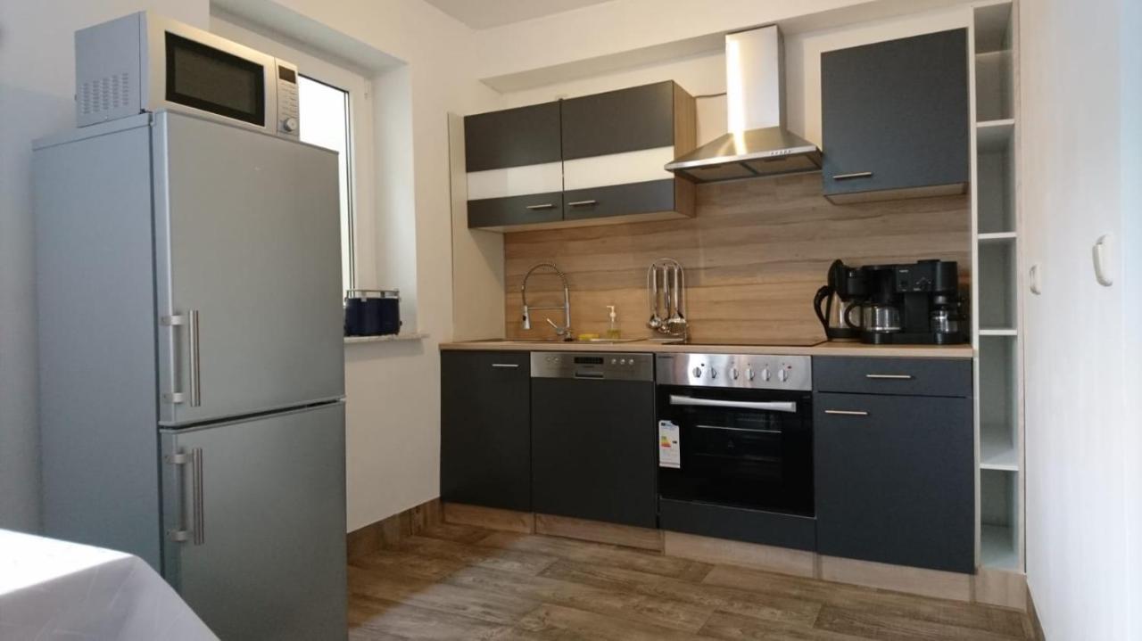Ferienwohnung Am Waldchen Бад Кисинген Екстериор снимка