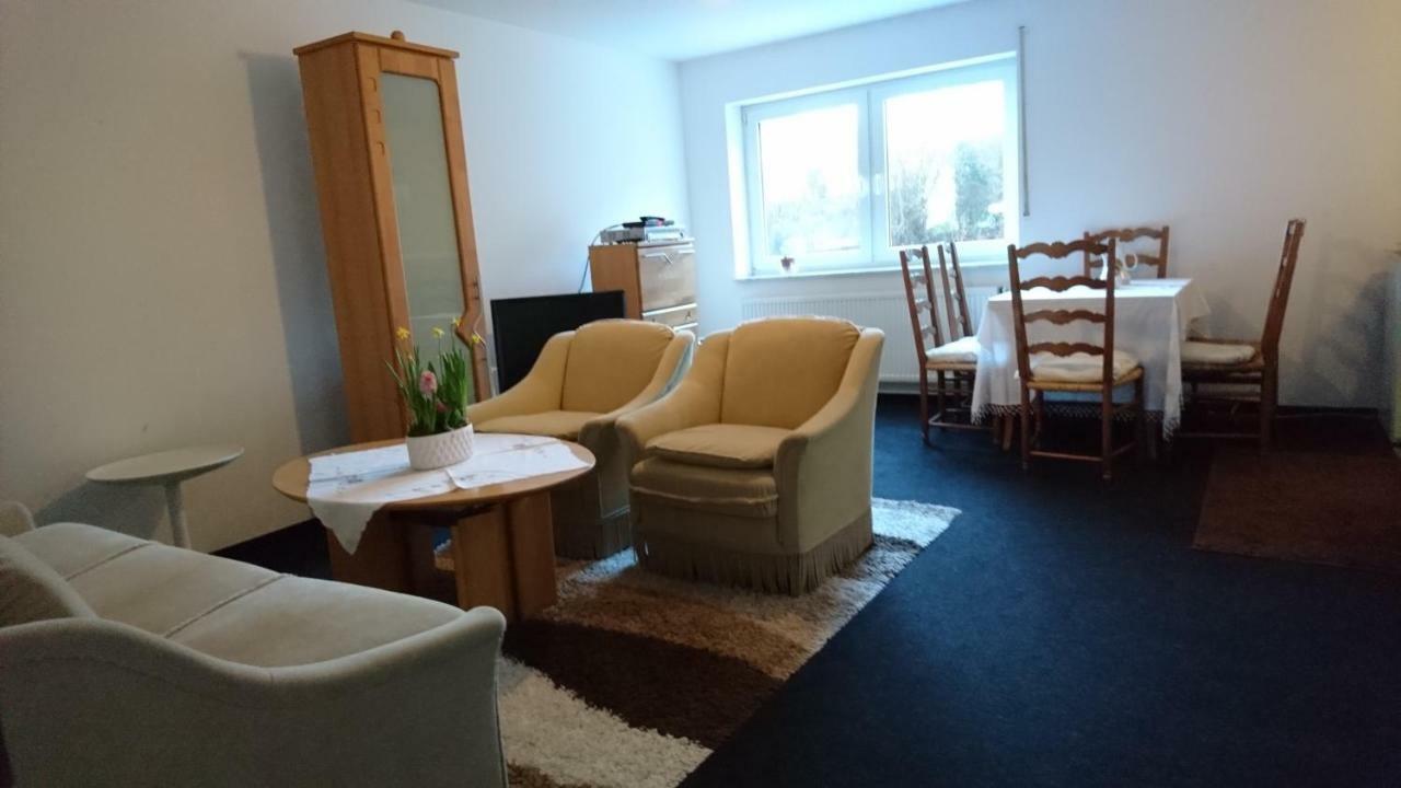Ferienwohnung Am Waldchen Бад Кисинген Екстериор снимка